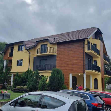 Vila K2 Vrdnik Exterior photo