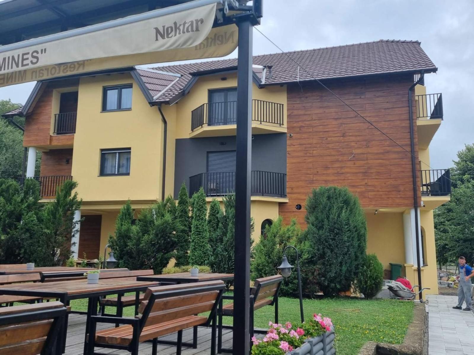Vila K2 Vrdnik Exterior photo